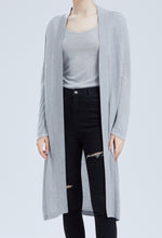 Load image into Gallery viewer, &quot;Perla&quot; Women Anti Bacterial Cashmere Blend Cardigan
